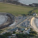 Zoom sur le terrain et la chapelle de Penvins